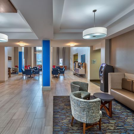 Holiday Inn Express Hotel & Suites Minden By Ihg Екстериор снимка