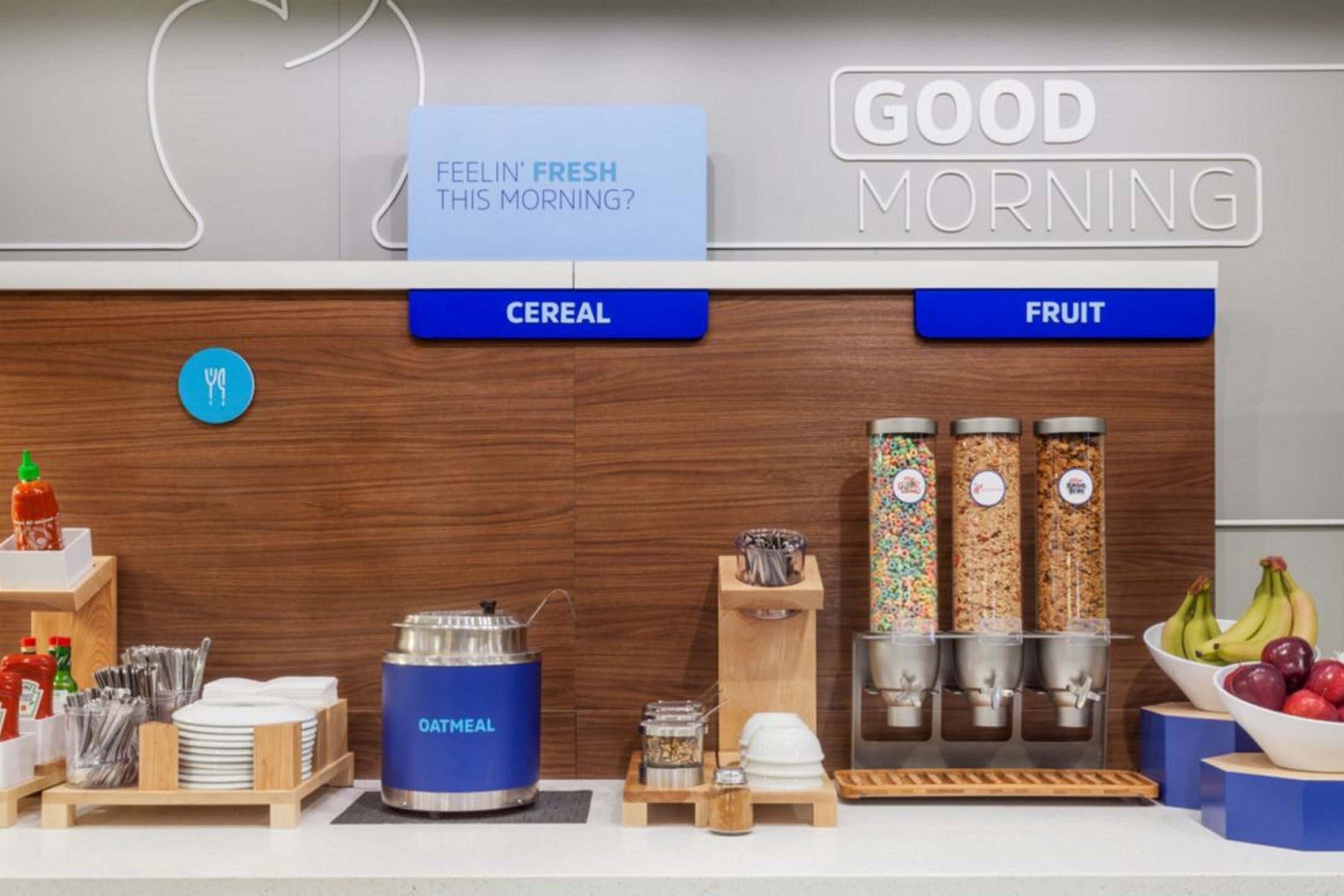 Holiday Inn Express Hotel & Suites Minden By Ihg Екстериор снимка