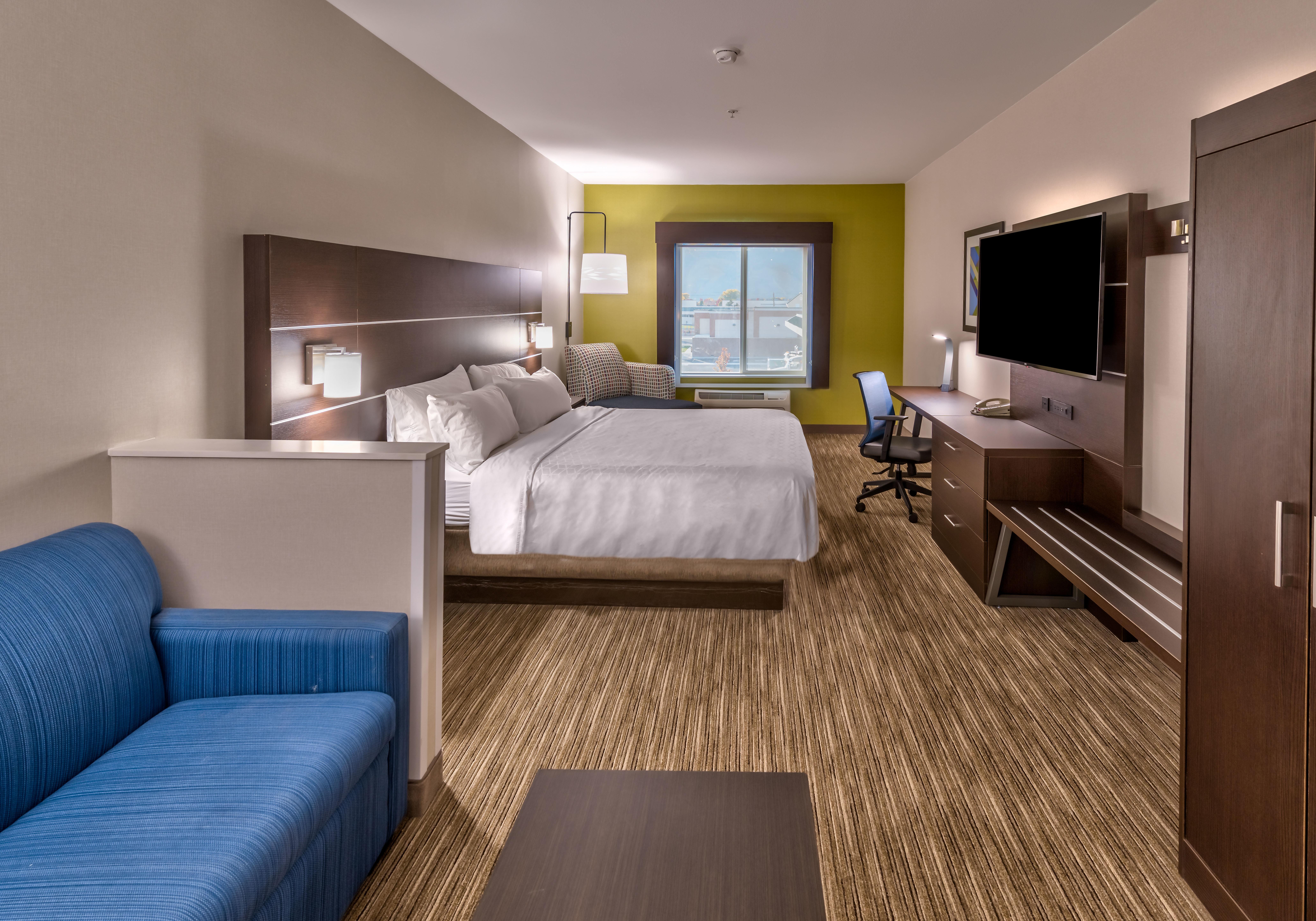 Holiday Inn Express Hotel & Suites Minden By Ihg Екстериор снимка