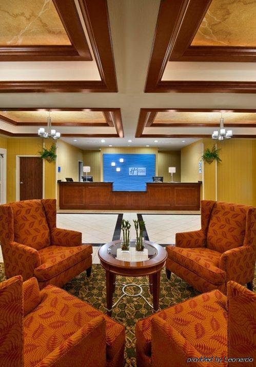 Holiday Inn Express Hotel & Suites Minden By Ihg Интериор снимка