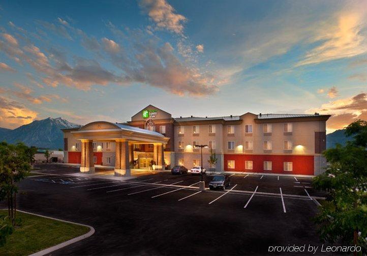 Holiday Inn Express Hotel & Suites Minden By Ihg Екстериор снимка